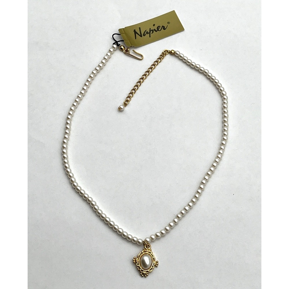 Napier‎ Faux Pearl Necklace Gold Tone Pendant 16" Adjustable Vintage New w/ Tag